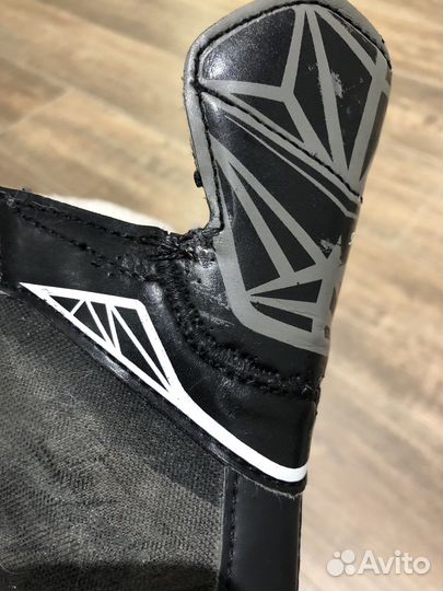 Хоккейные коньки Bauer Supreme s140