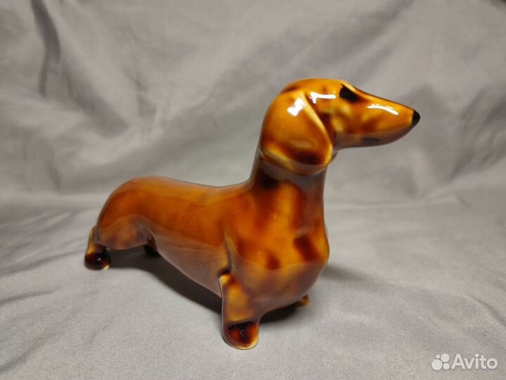 Статуэтка Такса