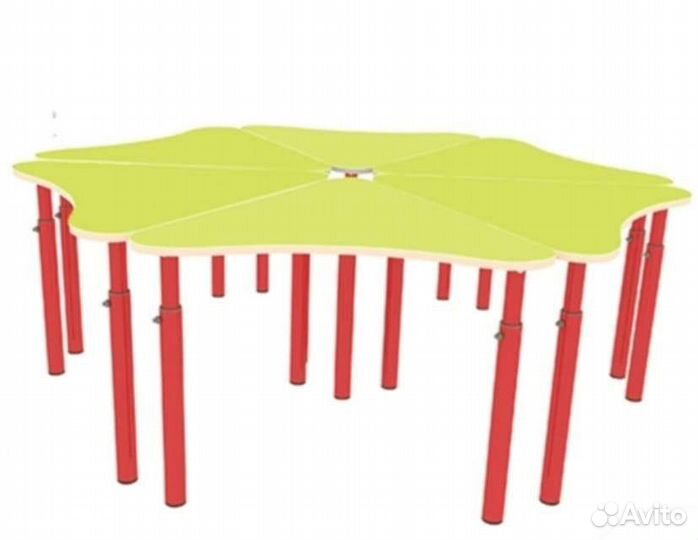 Стол детский новый
