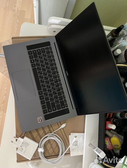 Ноутбук huawei matebook d16