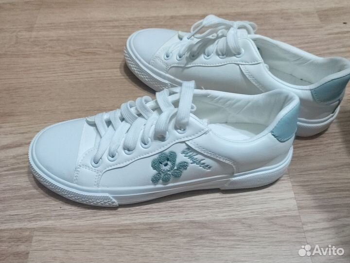 Обувь женская