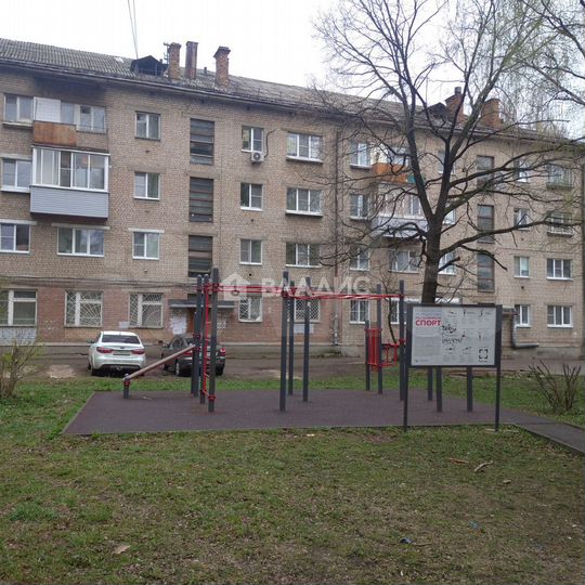 2-к. квартира, 42 м², 3/4 эт.