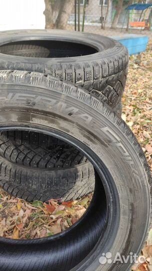 Nitto Therma Spike 235/60 R18