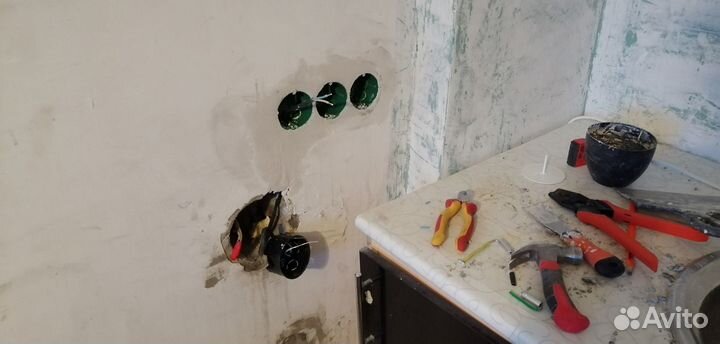 Электромонтаж / Услуги электрика
