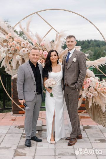 Ведущий тамада на свадьбу