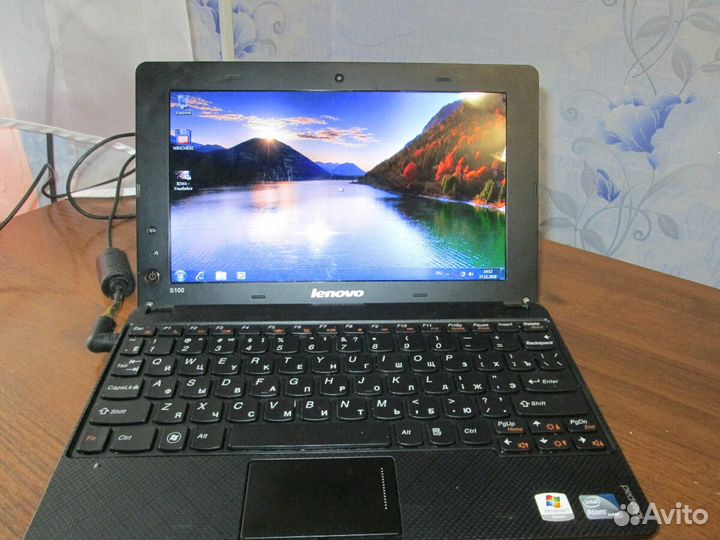 Нетбук Lenovo s100