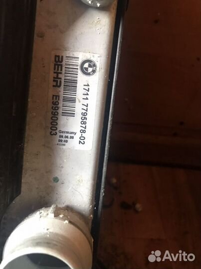 Радиатор охлаждения двигателя BMW E60. 525D АКПП