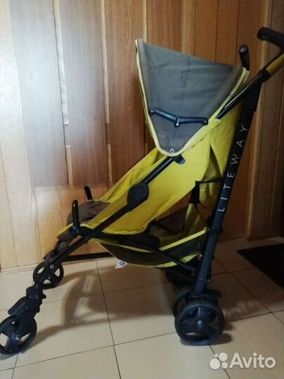 Прогулочная коляска