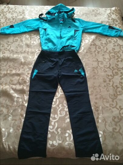 Спортивный костюм