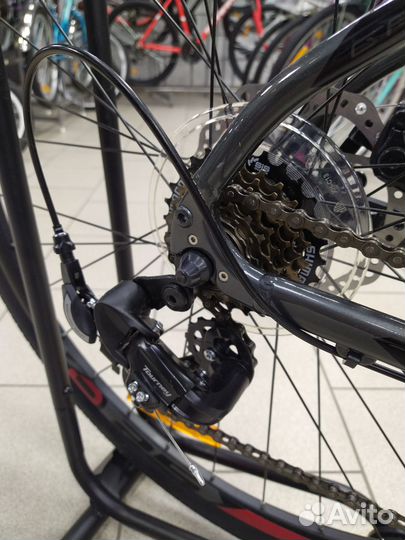 Велосипед универсальный 28 Гибрид