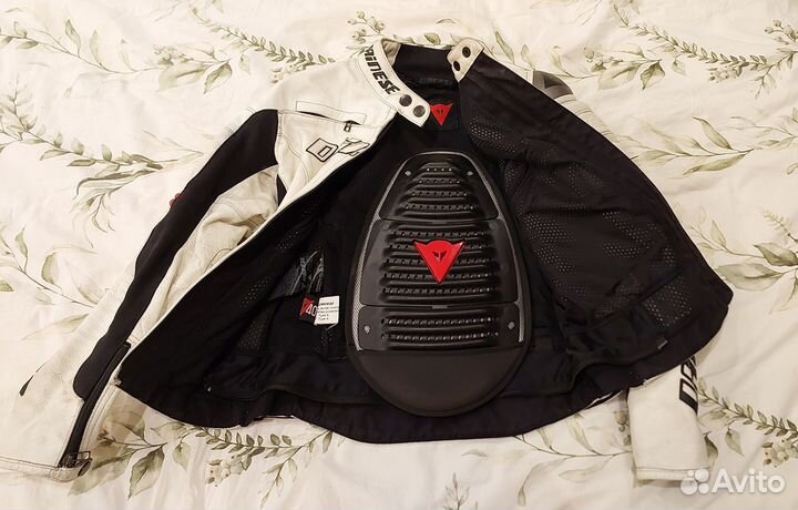 Мотокуртка женская dainese