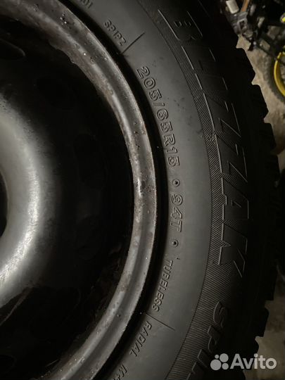 Bridgestone Blizzak Ice 205/65 R15