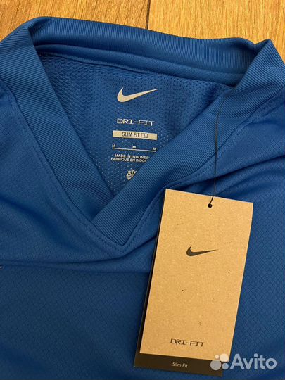 Спортивная футболка nike