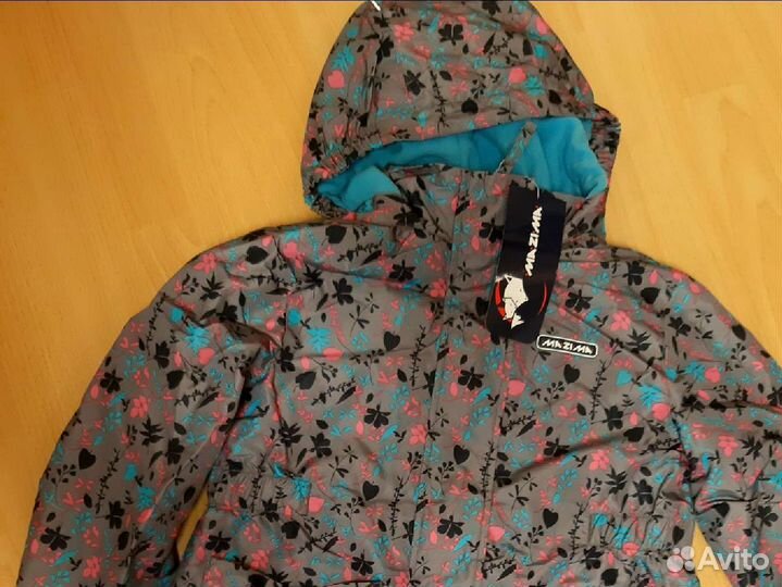 Плащ для девочки новый