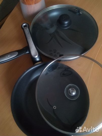 Сковороды с крышкой