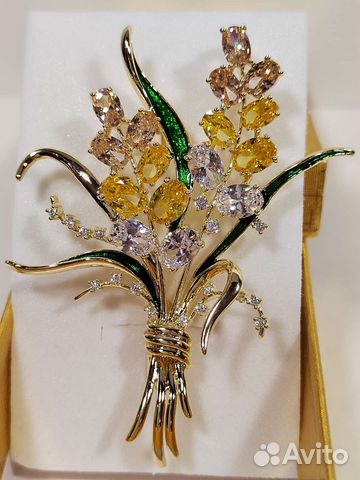 Брошь Букет цветов