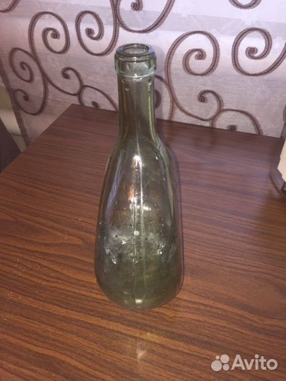 Бутылка стеклянная