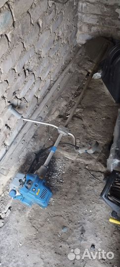 Триммер бензиновый