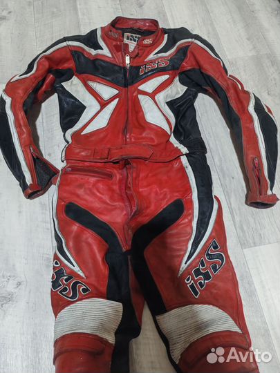 Мотокомбинезон 50р