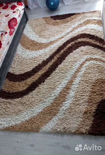 Ковер с длинным ворсом 150/240 см