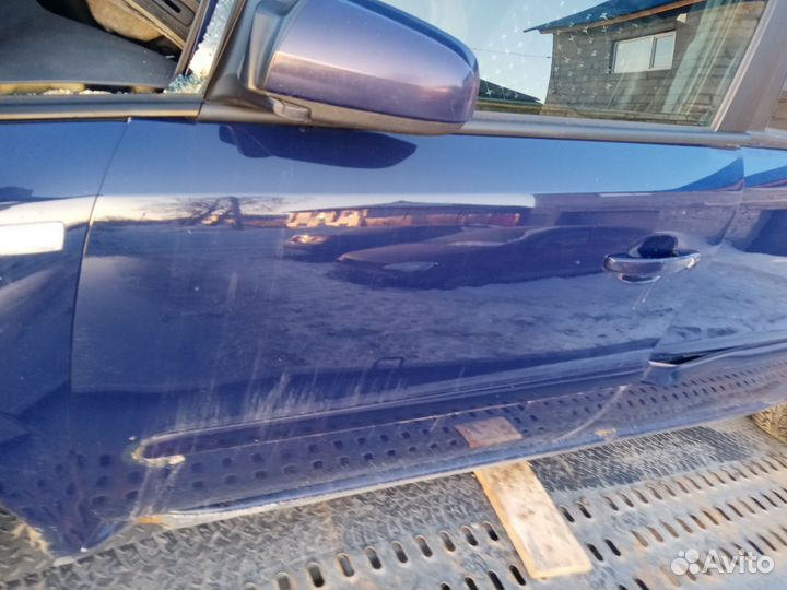 Дверь передняя левая opel zafira b 2008