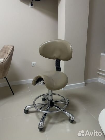 Стул седло для мастера