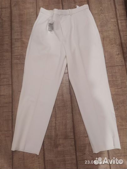 Uniqlo брюки 48, новые