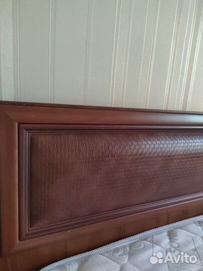 Спальный гарнитур бу