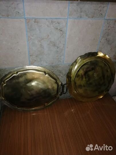Поднос латунь