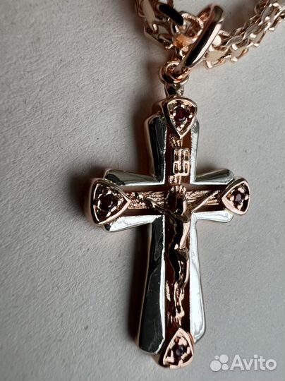 Цепь и крест