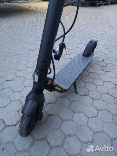 Электросамокат Ninebot KickScooter E25