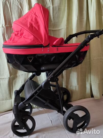 Продам коляску 2 в 1