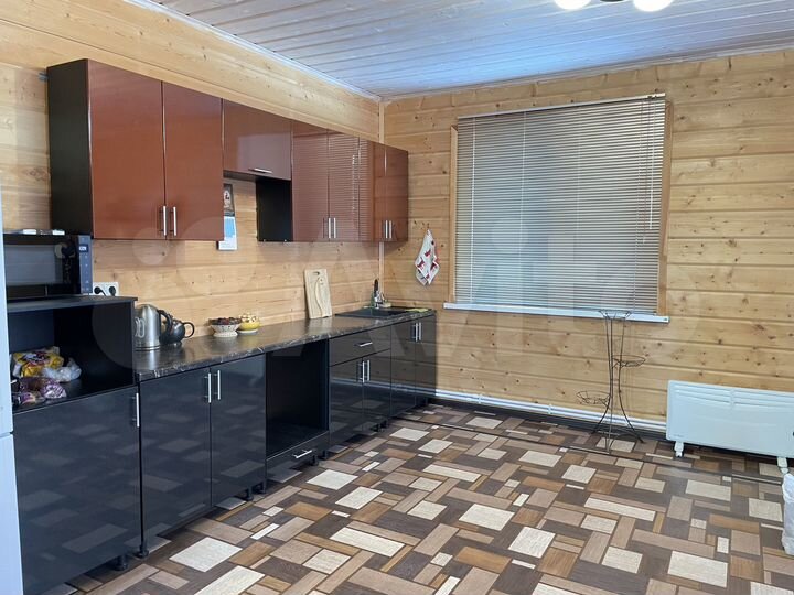 Дом 167,9 м² на участке 6 сот.