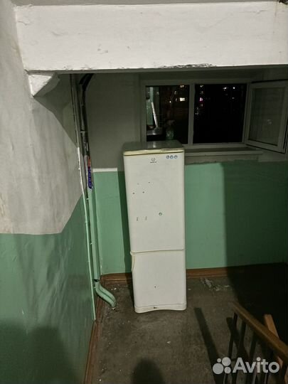 Холодильник на запчасти