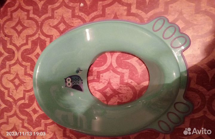 Сидушка на унитаз новая