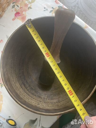 Поющая тибетская чаша