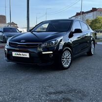 Kia Rio 1.6 AT, 2020, 77 300 км, с пробегом, цена 1 680 000 руб.