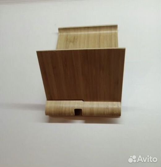 Подставки для телефона и планшета