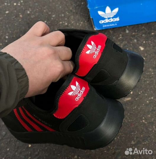 Adidas мужские кроссовки