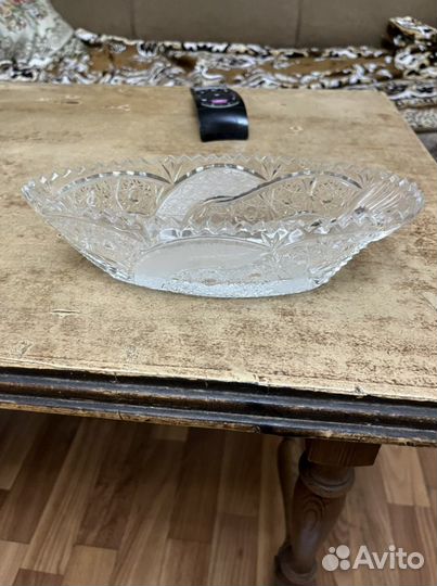 Хрустальная ваза