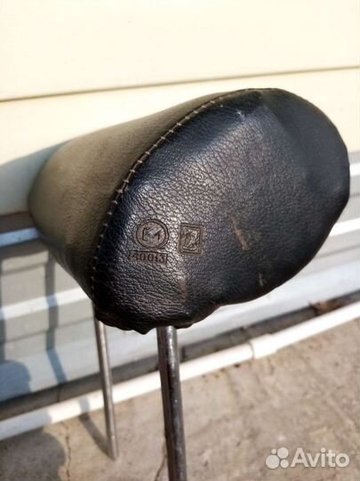 Подголовник Нива