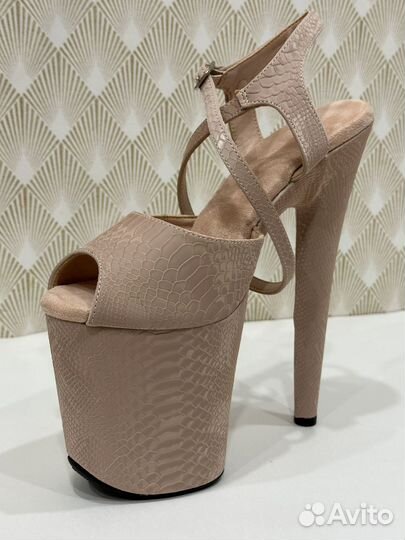 Стрипы тройки Leecabe новые 39 змея