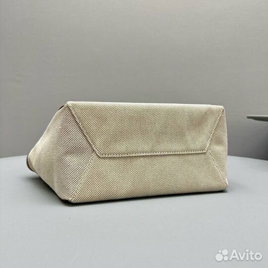 Сумка Miu Miu Hobo - Оригинальное качество