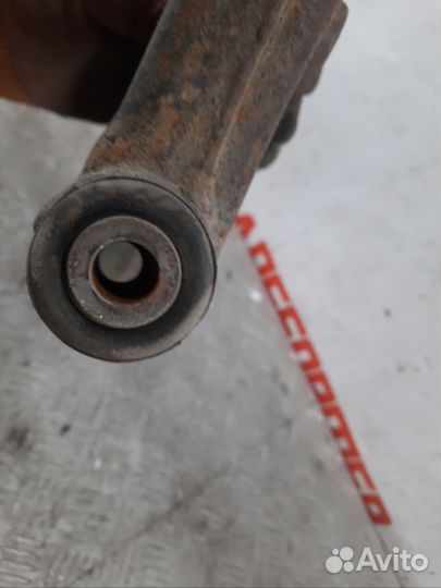 Рычаг подвески передний левый Митсубиши Лансер 9