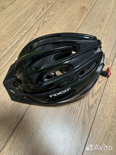 Шлем спортивный (защитный) велосипедный