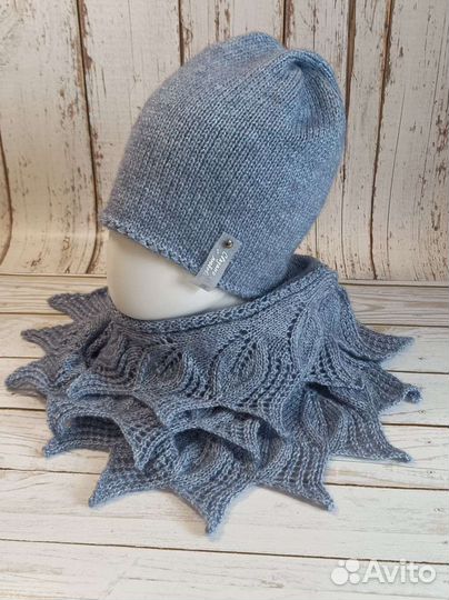 Шапка, мини бактус