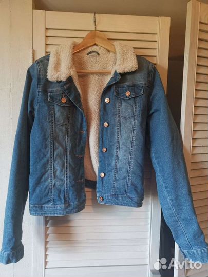 Джинсовая куртка