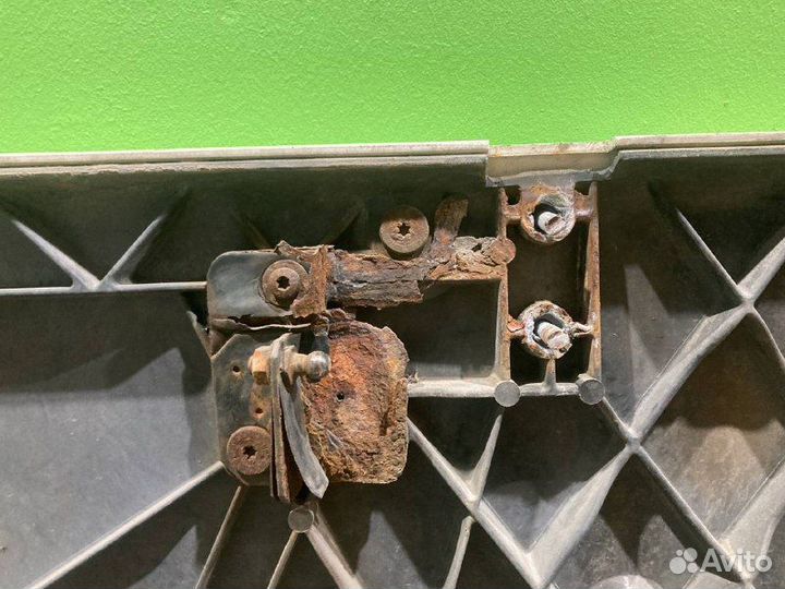 Решетка радиатора DAF XF105