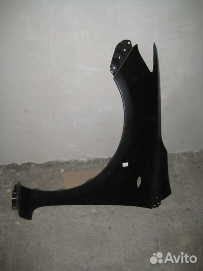 Крыло переднее toyota corolla E15 E12