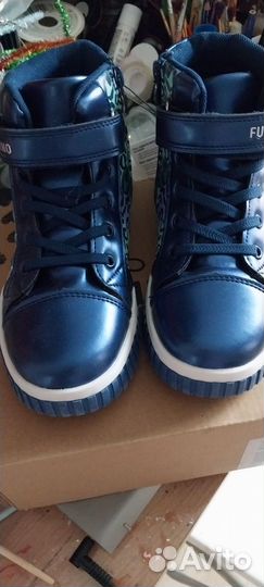 Ботинки утепленные новые р34